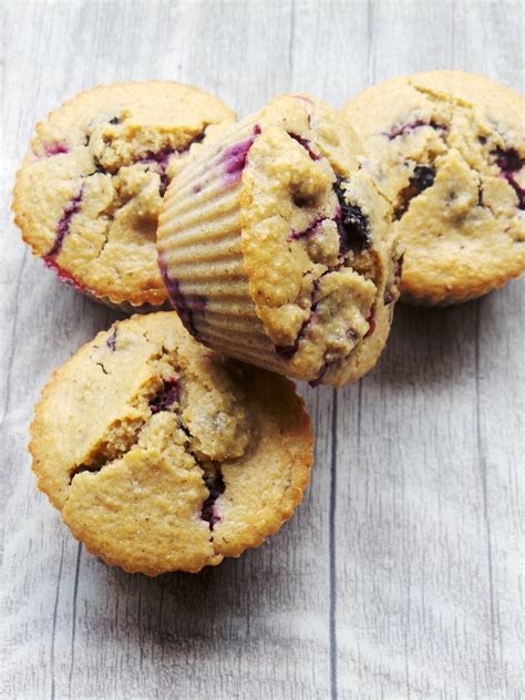 Flourless Oatmeal Blueberry Breakfast Muffins Beauty Bites