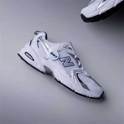 Jual New Balance 530 White Silver Navy - 807GARAGE