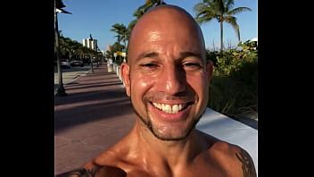TAN FIT RASGADO RECORTADO ESTRELLA PORNO MAXXX LOADZ BEACH DAY BRO XVIDEOS