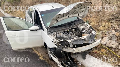 Mujer Embarazada Resulta Lesionada En Accidente Vial Cerca De La Curva