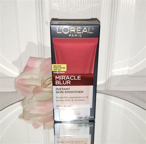 Loreal Revitalift Miracle Blur Instant Skin Smoother Primer Spf