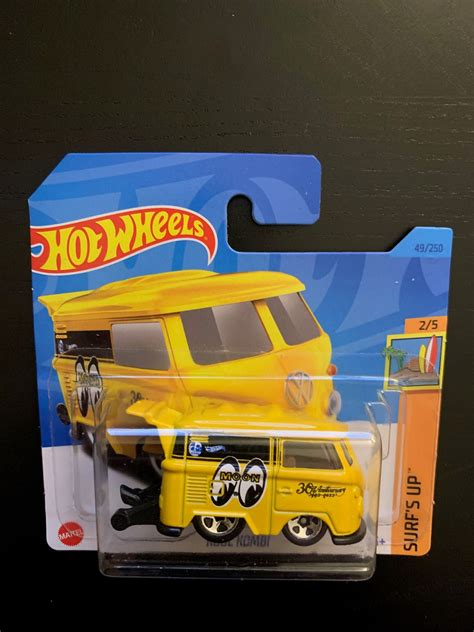 Hot Wheels Kool Kombi Vw Volkswagen Yellow Moon Eyes Short Card Hard To Find Collector Miniature