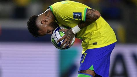 Neymar Alleiniger Rekord Torsch Tze Brasiliens Sports Illustrated