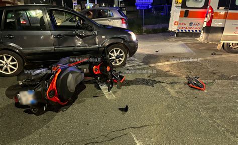 Lamezia Scontro Tra Moto E Auto Su Via Marconi Ferito Centauro Il