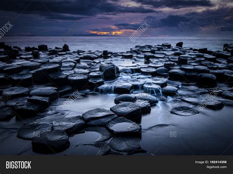 Giant's Causeway Night Image & Photo (Free Trial) | Bigstock