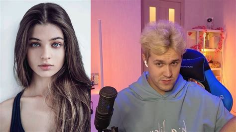 МАФАНЯ ОБЩАЕТСЯ С ДЕВУШКАМИ С ДАЙВИНЧИКА - YouTube