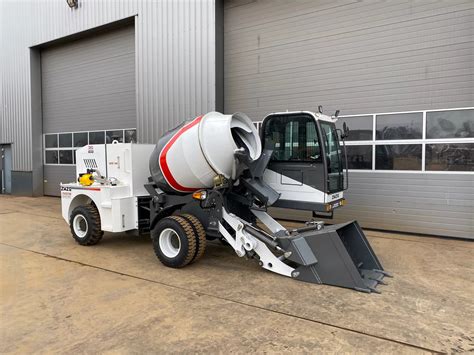 Бетон өөрөө зуурагч дугуйт миксер зарна, түрээслүүлнэ