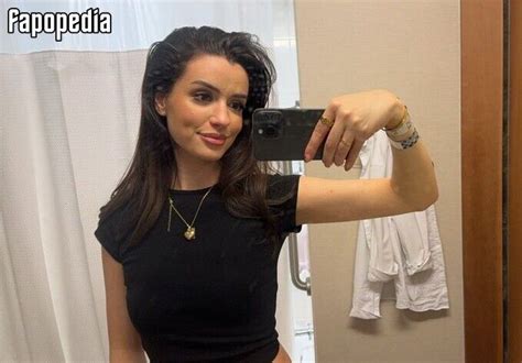 NoraExplorer Nude OnlyFans Leaks Photo Fapopedia