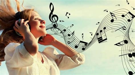 Melody and Harmony in music: Similarities and Differences