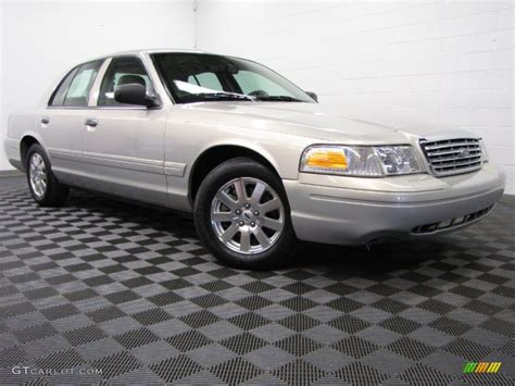 Silver Birch Metallic Ford Crown Victoria Lx Gtcarlot