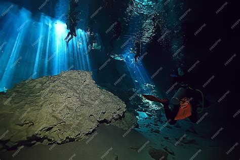 Premium Photo Diving In The Cenotes Mexico Dangerous Caves Diving