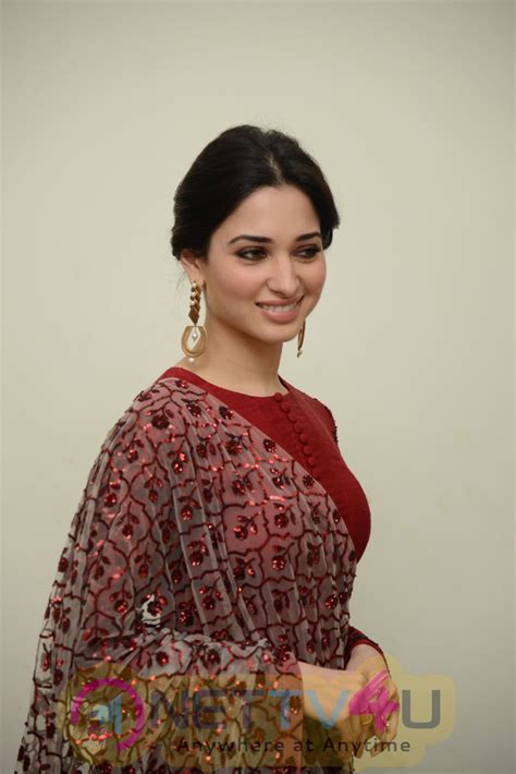 Tamil Actress Tamannaah Hot Images Galleries HD Images