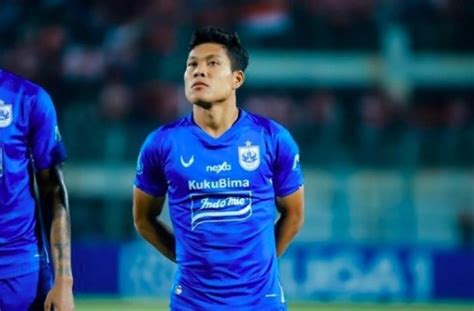 Profil Wahyu Prasetyo Hulk Bek Tangguh Psis Semarang Yang Dapat