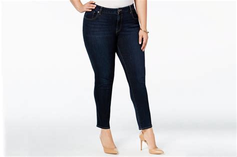 10 Best Plus Size Jeans According To Real Women 2018 The Strategist New York Magazine