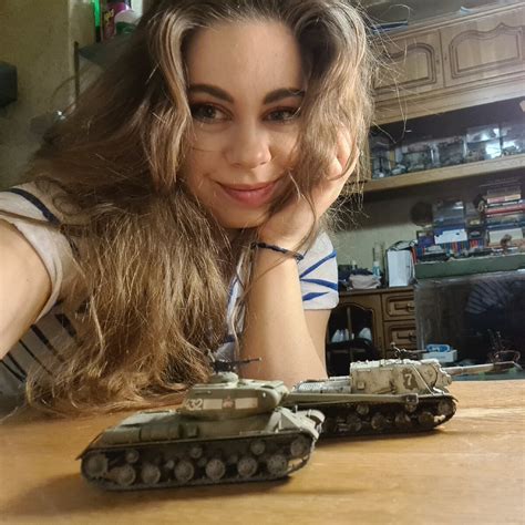Критикую модели начинающих моделистов | Dasha Models | Дзен