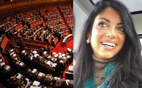 Revenge porn bocciato l emendamento così Tiziana Cantone muore un altra volta