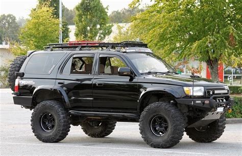 Pin By Alice Chow On 4runner Mods Toyota 4runner Toyota Trucks Toyota