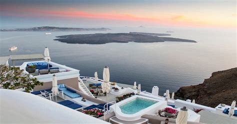 The Cave Suite - Iconic Santorini