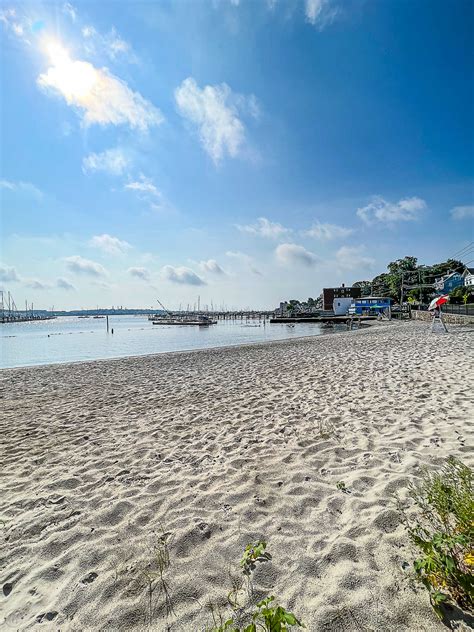 The 13+ Best Beaches In New London, Connecticut — The Purposely Lost