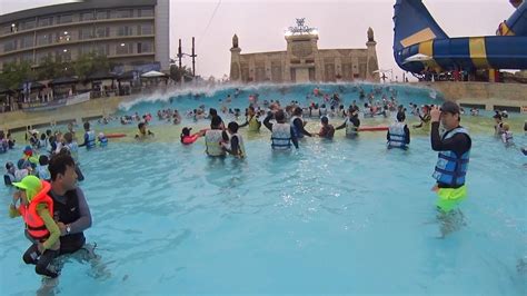 Water Kingdom Wave Pool