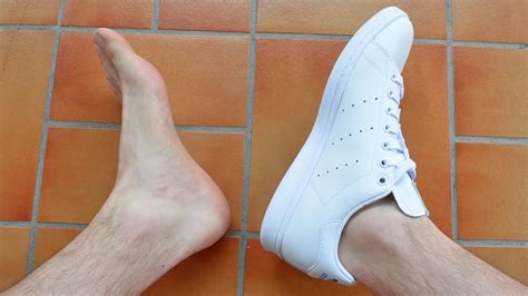 With Vs Without Socks Adidas Stan Smith White Blue Youtube