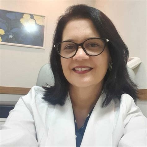 Dra Daniele Leal Opiniões Nutrólogo Especialista Em Medicina Do