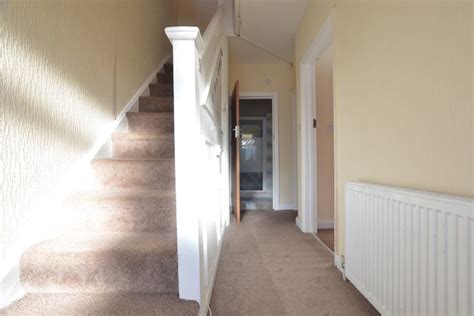 Bilton Road Perivale Greenford Ub6 3 Bedroom Terraced House For Sale