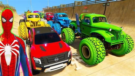 SPIDERMAN CARS Monster Trucks Mega Rampa Challenge SUPERHERO HULK