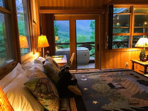 Top 12 Romantic Cabins In North Carolina With Hot Tubs Cabin Trippers