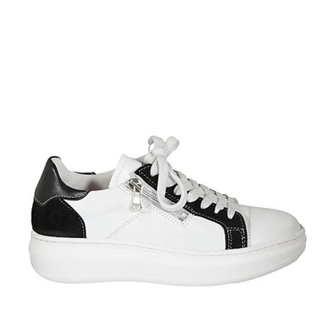 Chaussure Avec Lacets Fermeture Clair Et Semelle Amovible En Cuir