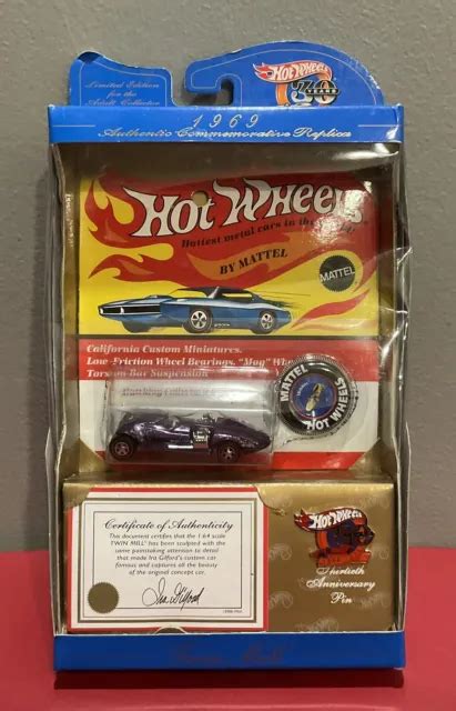 Hot Wheels Twin Mill Authentic Commemorative Replica 1969 30 Years New