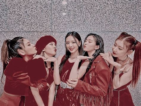 Pin Van 𝕷𝖎𝖓𝖎𝔵 Op ꒷꒦꒷꒦ Itzy