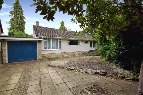 Ashley Gardens Colchester Essex Co3 3 Bed Bungalow £475 000