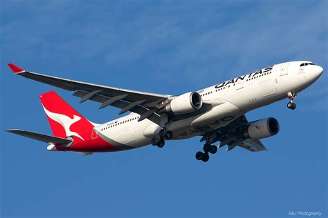 Qantas A Vh Ebq Sydney Airport Annette Logan Flickr