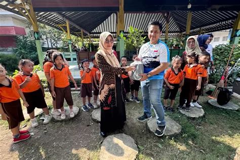 Peringati Hari Lingkungan Hidup BPJS Ketenagakerjaan Pati Tanam Pohon