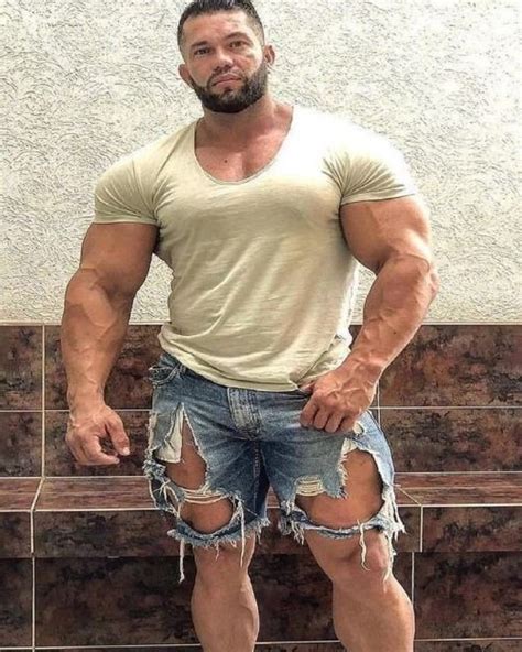 Pin By Massive Musclemen On Massive Musclemen Mens Tshirts Body