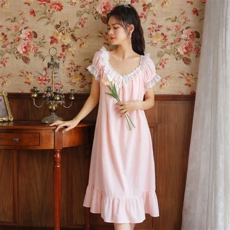 Women Short Sleeved Nightdress Summer Cotton Loose Nightgowns Plus Size