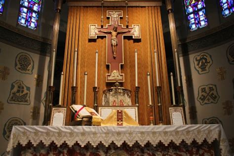 Latin Mass Blessed Sacrament Catholic Church