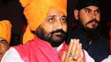 Karni Sena Chief Sukhdev Singh Gogamedi Shot Dead In Jaipur Karni Sena President Sukhdev Singh