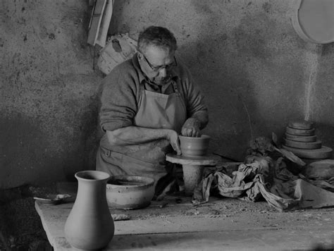 Estos Son Las Profesiones Y Oficios Antiguos Que Marcaron La Historia