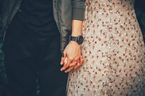 Things You Need To Stop Doing If You Want A Healthy Relationship