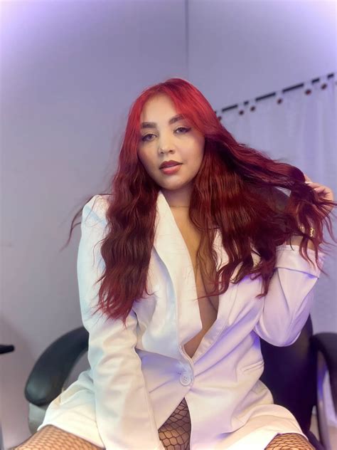 Kiss Me Nude Pics Xhamster