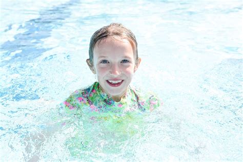 Outdoor Swimming Pools And Splash Pools In Kent