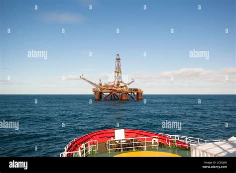 Drilling Rig Land Hi Res Stock Photography And Images Alamy