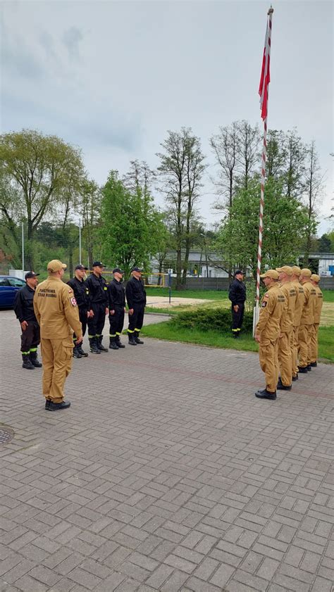 2 Maja Dniem Flagi Rzeczypospolitej Polskiej Komenda Powiatowa