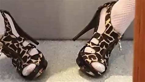 Sissy With Leopard Print Panties Nude Pics Xhamster