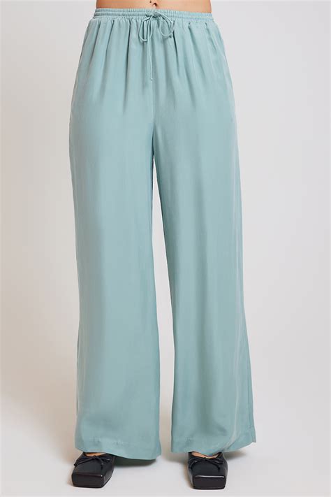 Nude Lucy Rika Cupro Pant Capri Stylerunner