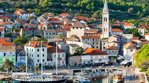 Jelsa (Hvar Island) - Adriatic Sea | Croatia Cruise