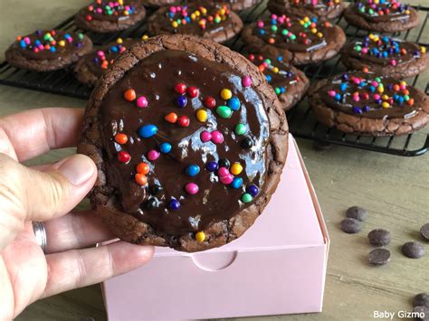 Crumbl Galaxy Brownie Cookie Copycat Recipe Baby Gizmo