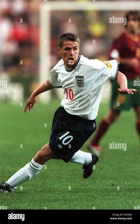 Michael Owen England And Liverpool Fc 12 June 2000 Stock Photo Alamy